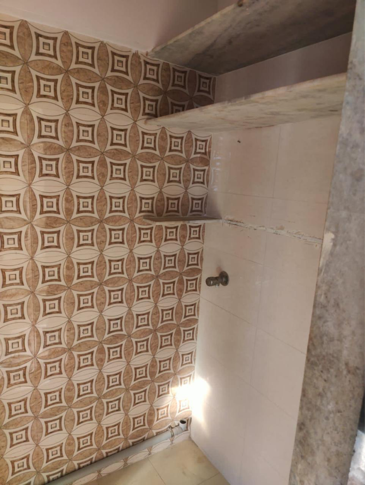 Bathroom, cosmos-jewels-solitaire 3 Bedroom 960 Sq.Ft. Apartment In Pratha Pushp Society Thane 7727770