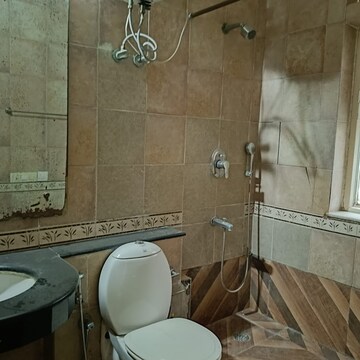 Bathroom in 3 BHK Villa at Eros Rosewood City, Sector 49 – for Sale