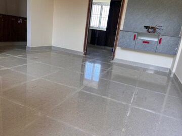 Room in 1 BHK Apartment at Munnekollal – for Rent