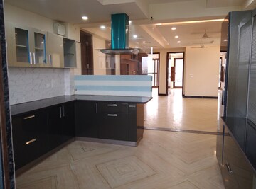 Kitchen in 3 BHK Builder Floor at Sector 23 – for Rent