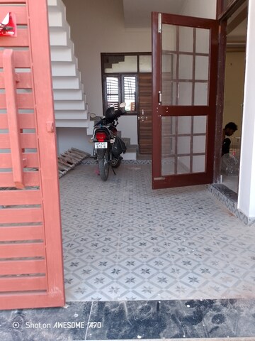Parking in 2 BHK Independent House at Gaurabagh – for Sale