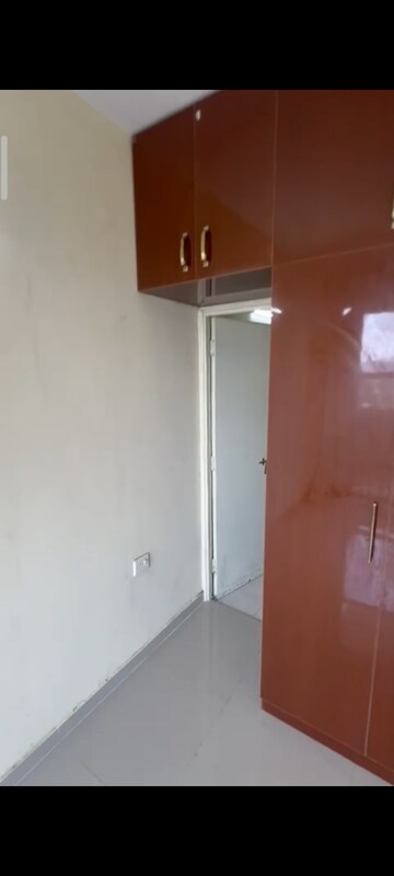 Room in 2 BHK Apartment at Pyramid Heights, Sector 85 – for Sale
