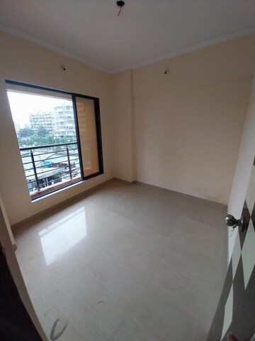 Room in 1 BHK Apartment at Raj Shree Krishna Horizon Phase I, Nalasopara West – for Sale
