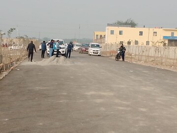  Plot For Sale in Jewar