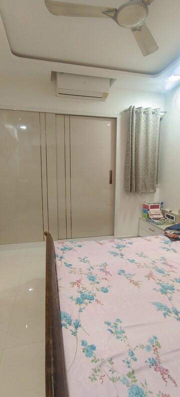 Bedroom in 2 BHK Apartment at Lodha Splendora, Ghodbunder Road – for Sale
