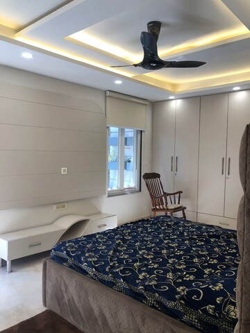 Bedroom in 3.5 BHK Builder Floor at Kohat Enclave – for Sale