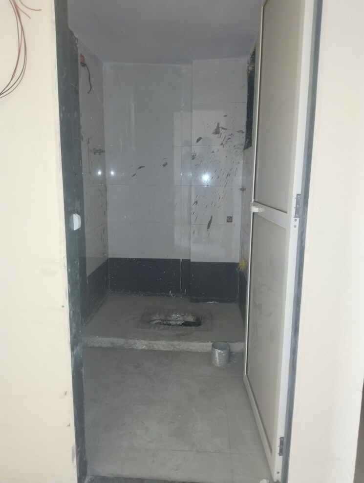 Bathroom, thane west 1 Bedroom 595 Sq.Ft. Apartment In Thane West Thane 7730294