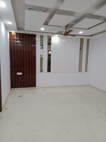 Room in 2 BHK Builder Floor at Burari – for Sale