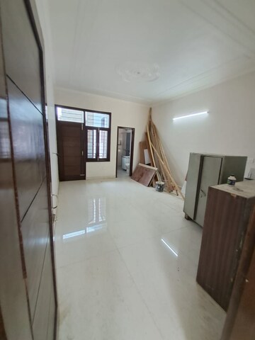 Room in 4 BHK Independent House at Sector 127 – for Sale