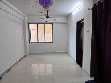Building Lobby in 2 BHK Apartment at Je And Vee Om Trimurti, Malad East – for Sale