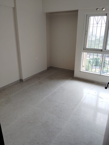 Room in 3 BHK Apartment at Tata Serein, Pokhran Road No 2 – for Sale