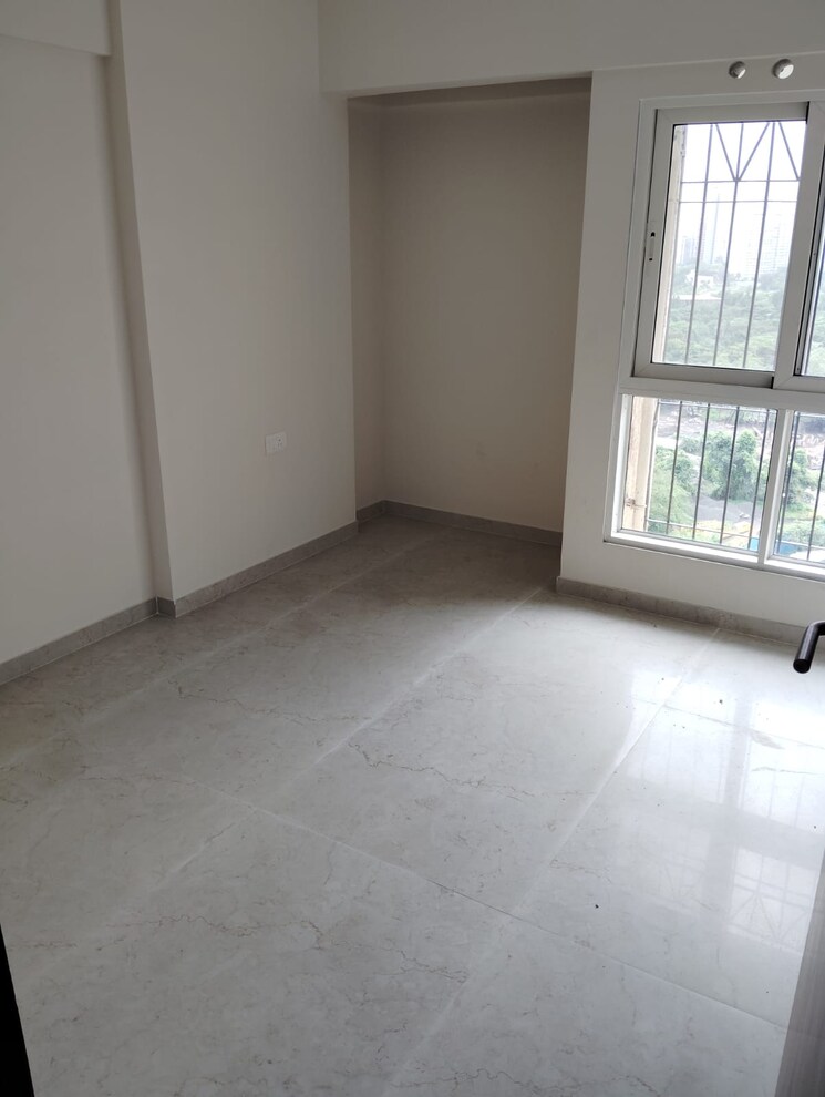 Room, tata-serein 3 Bedroom 960 Sq.Ft. Apartment In Pokhran Road No Two Thane 7730764