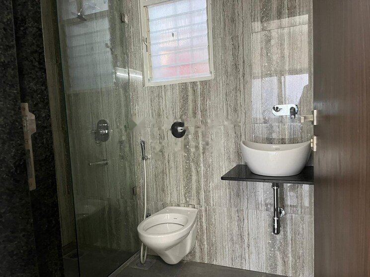 Bathroom, sukhwani-aakashdeep 2 Bedroom 834 Sq.Ft. Apartment In Kasarwadi Pune 7730829