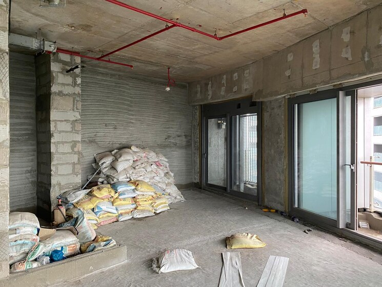  Parking, rustomjee-crown 4 Bedroom 2500 Sq.Ft. Apartment In Prabhadevi Mumbai 7730940