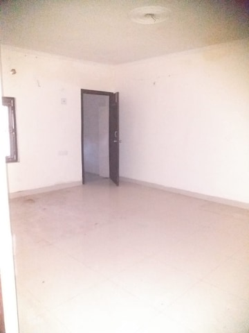 3 BHK Apartment For Rent in Purvanchal Silver City Sector 93 Noida  7731016