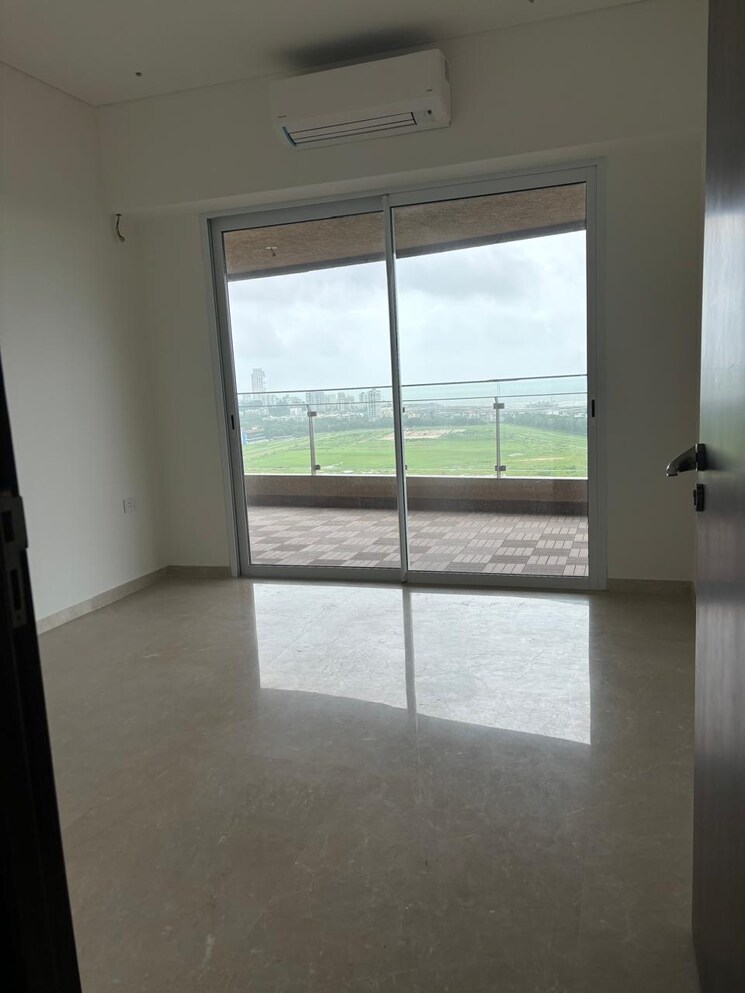 Room, rustomjee-crown 3 Bedroom 1470 Sq.Ft. Apartment In Prabhadevi Mumbai 7731026