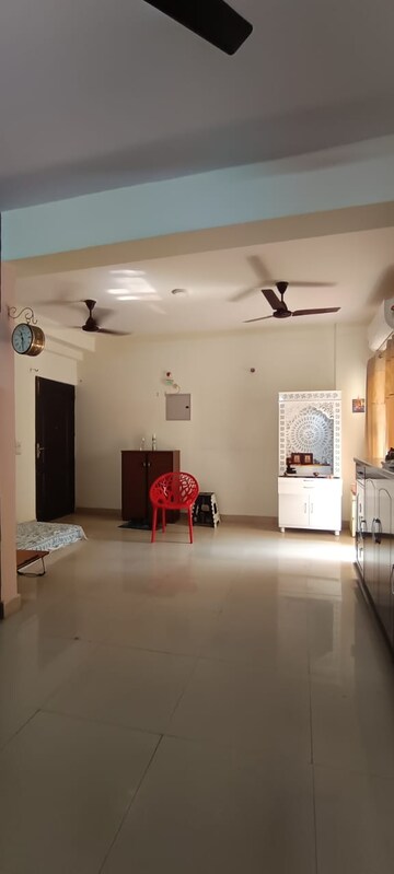 Living Room in 2.5 BHK Apartment at SRS Royal Hills, Sector 87 – for Sale