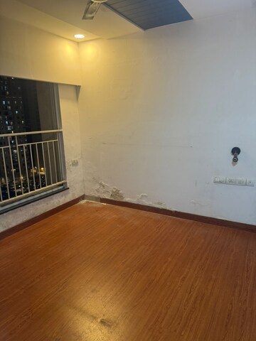 Room in 2 BHK Apartment at Rustomjee Urbania Atelier, Majiwada – for Sale
