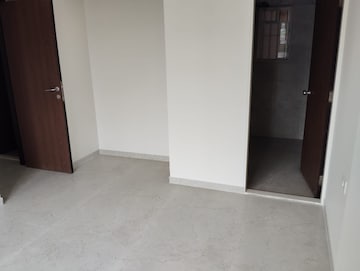 Room in 2 BHK Apartment at Akanksha Pioneer, Vartak Nagar – for Sale