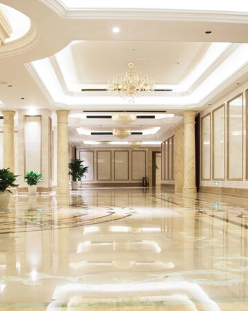 Parking in 3 BHK Builder Floor at Sunteck Sky Park, Mira Road – for Sale