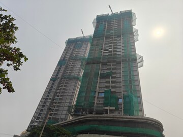 रेसिडेंशियल फ्लैट वर्ग फुट फॉर रीसेल इन कांडीवली ईस्ट मुंबई  7731555