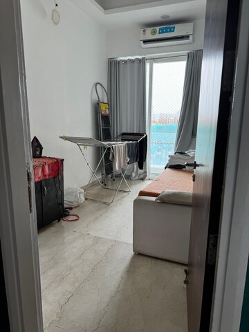Bedroom in 4 BHK Apartment at Windsor Grande Residences, Andheri West – for Sale
