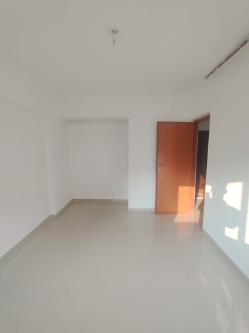 Room in 1 BHK Apartment at Titanium Tower, Haware City – for Sale