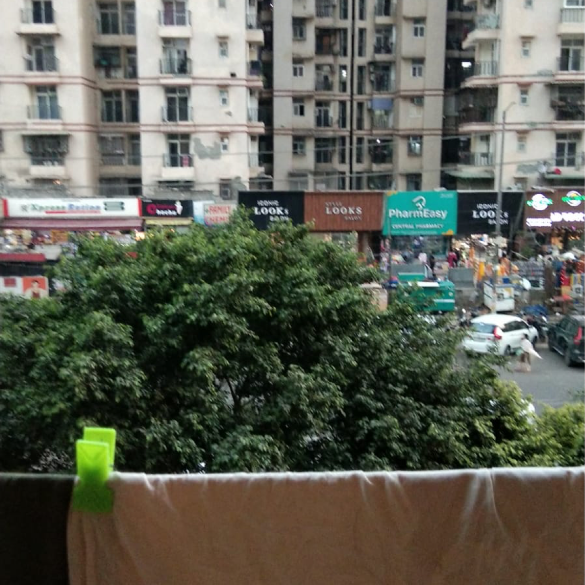 2.5 BHK + Study Room 1180 Sq.Ft. Apartment in Amrapali Silicon City