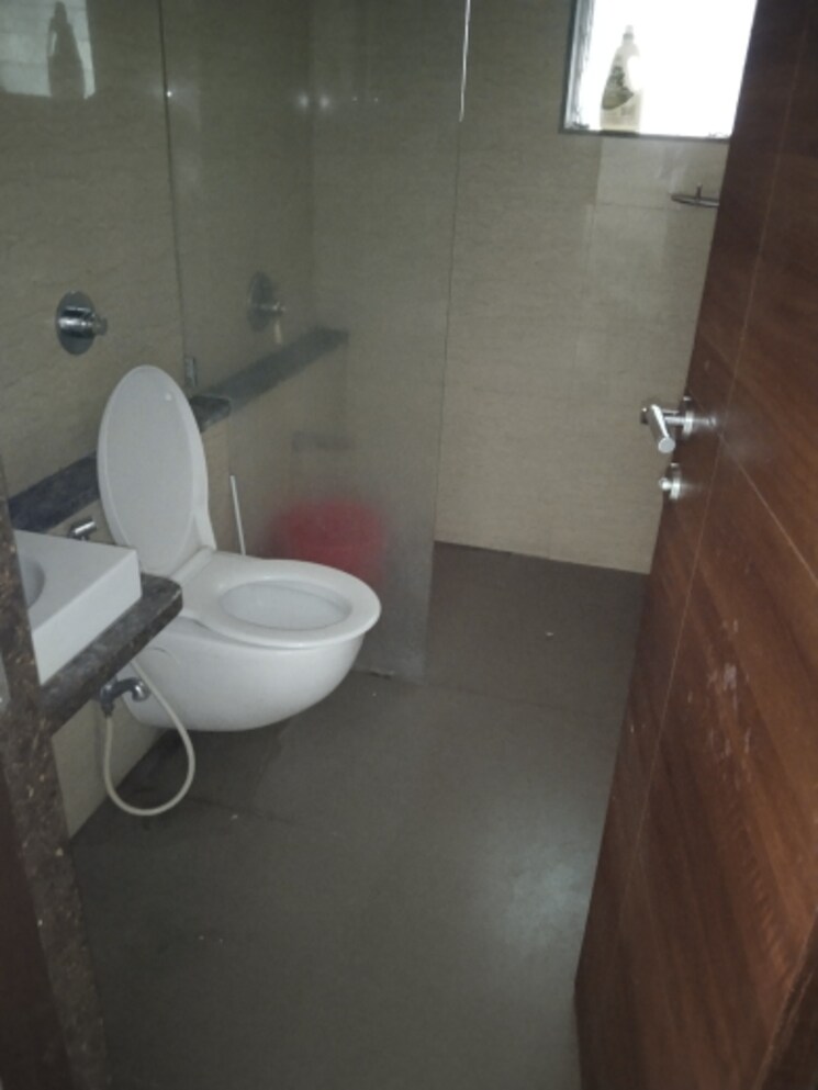 Bathroom, jawahar-nagar-chs-goregaon 2 Bedroom 611 Sq.Ft. Apartment In Goregaon West Mumbai 7732249