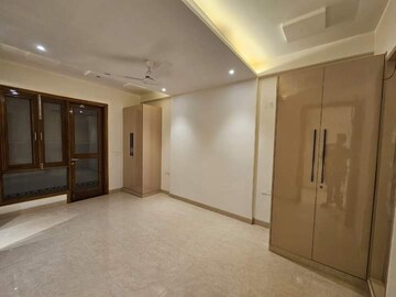 Bedroom in 4 BHK Builder Floor at Chattarpur – for Sale