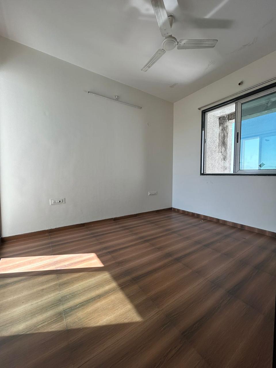 2 BHK Apartment For Rent in L And T Seawoods Residences