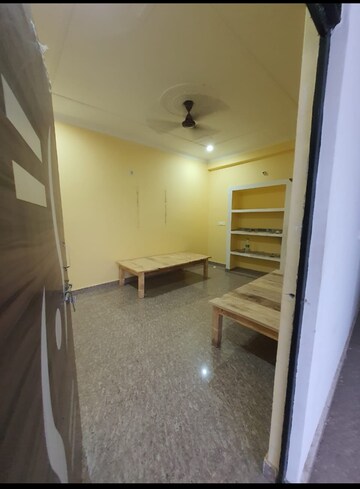 Room in  Pg at Ahmamau – for Rent