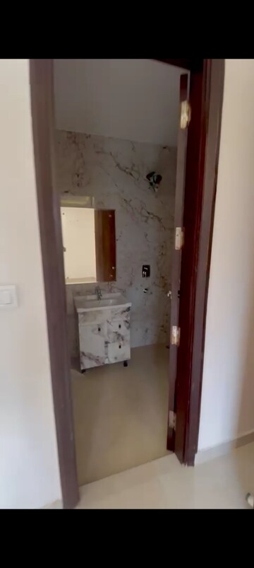 Building Lobby in 3 BHK Builder Floor at BPTP District, Sector 81 – for Sale
