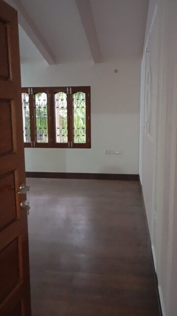 2 BHK Builder Floor For Rent in Palace Guttahalli Bangalore  7732614