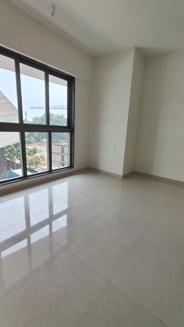 Room in 1 BHK Apartment at Runwal Eirene, Balkum Pada – for Rent