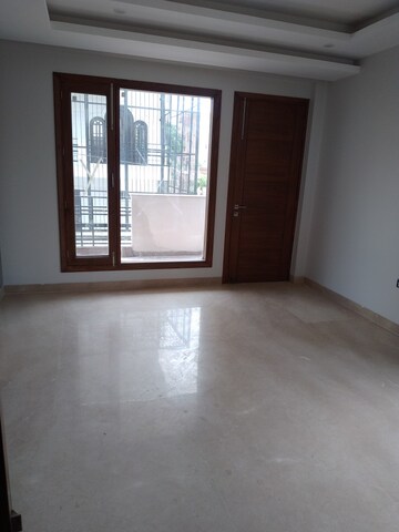 Room in 3 BHK Builder Floor at Sector 23 – for Sale