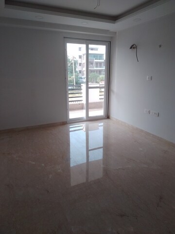 Room in 2 BHK Builder Floor at Palam Vihar Residents Association, Palam Vihar – for Rent