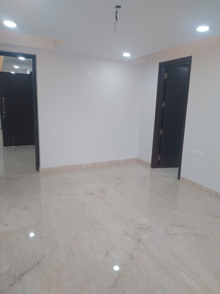 Room, palam vihar 3 Bedroom 2445 Sq.Ft. Builder Floor In Palam Vihar Gurgaon 7732931