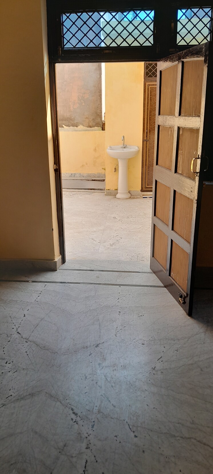 Exterior View, rohta road 4 Bedroom 80 Sq.Yd. Independent House In Rohta Road Meerut 7733028