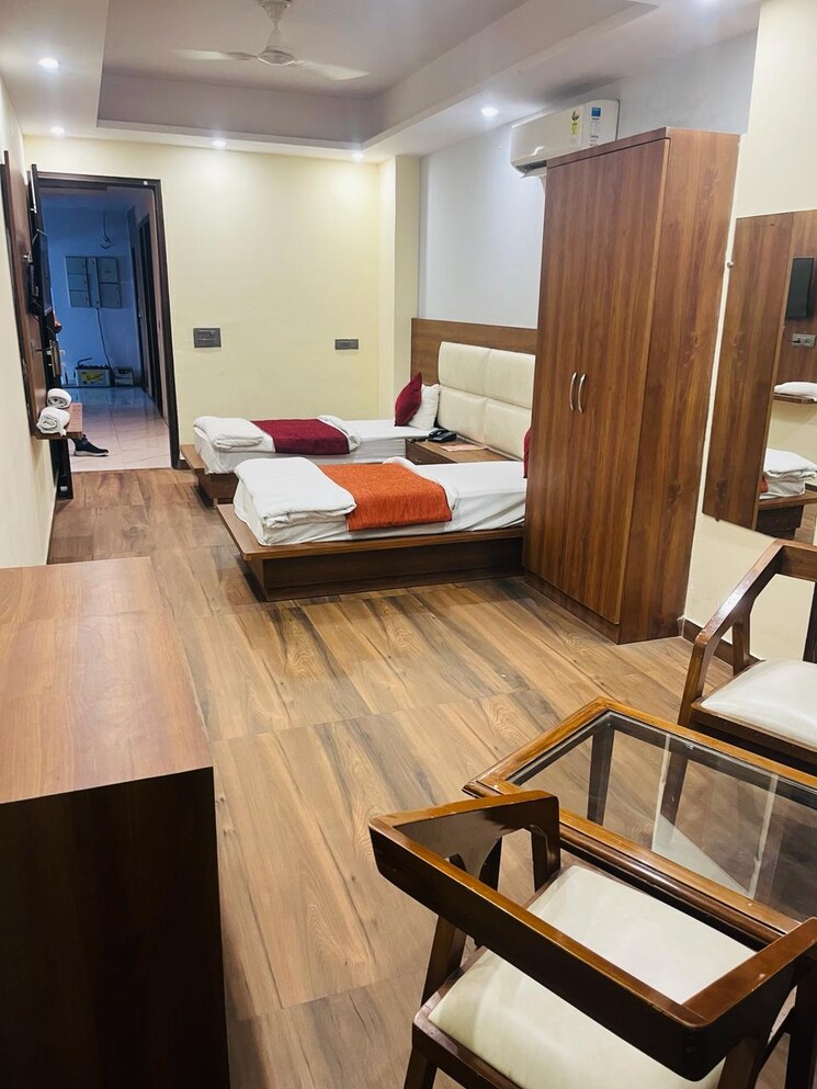 Room, sector 44 Pg For Boys & Girls In Sector 44 7733053