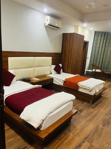 Room in  Pg at Sector 44 – for Rent