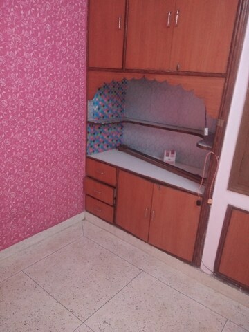 Bathroom in 4 BHK Builder Floor at Rohini Sector 3 – for Rent