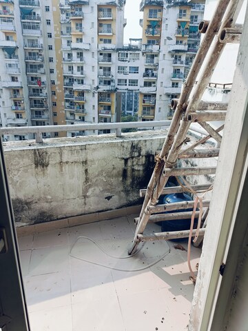 Balcony in 2 BHK Apartment at BPTP Princess Park, Sector 86 – for Sale