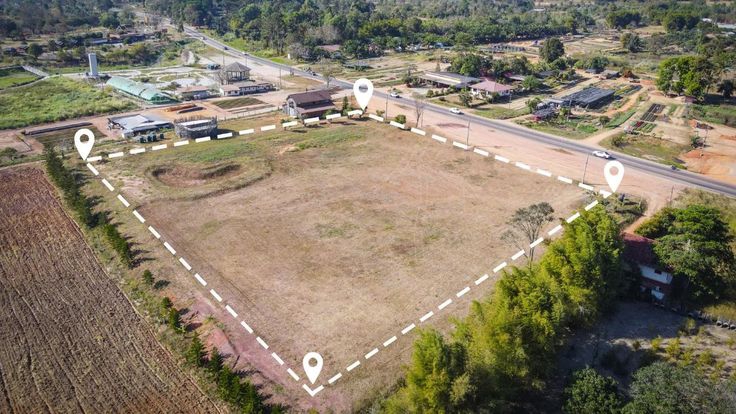 Plot For Sale in Plp Properties 