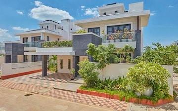 2 BHK Villa at Begur – for Sale