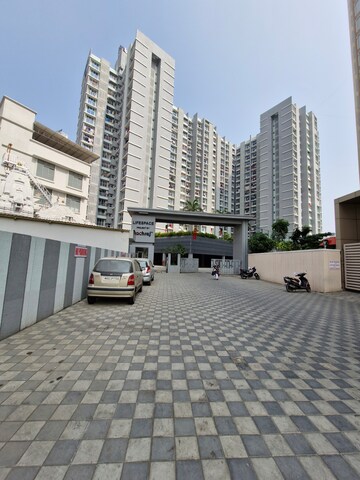 2 BHK Apartment For Resale in Saikrupa CHS Borivalli Borivali West Mumbai  7818819