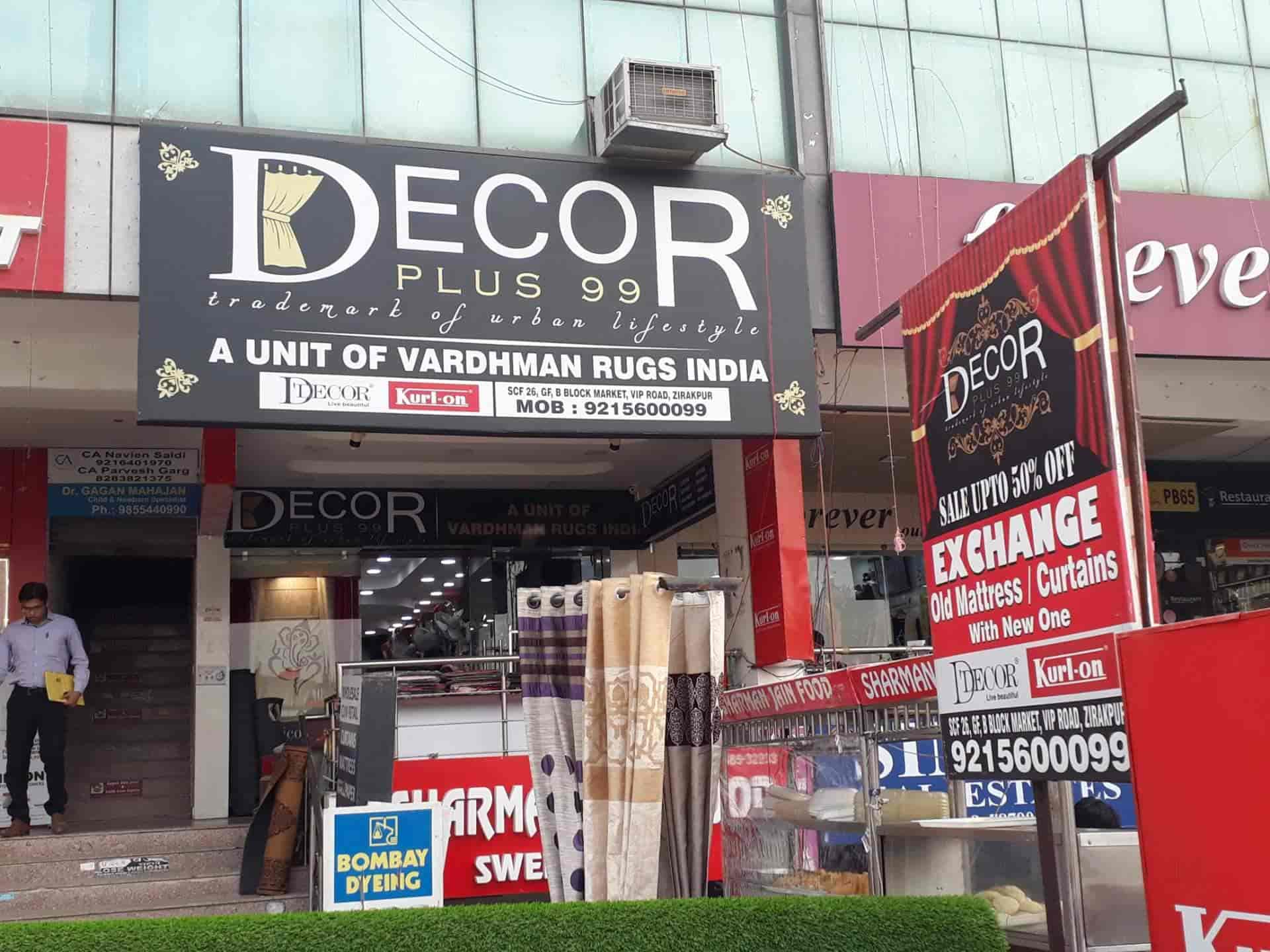 Showroom For Sale in VIP Road