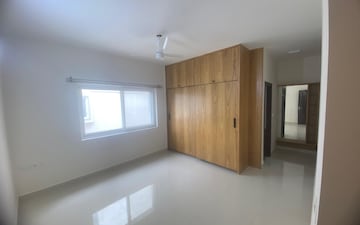 3 BHK Apartment For Rent in DB Orchid Suburbia, Kandivali West