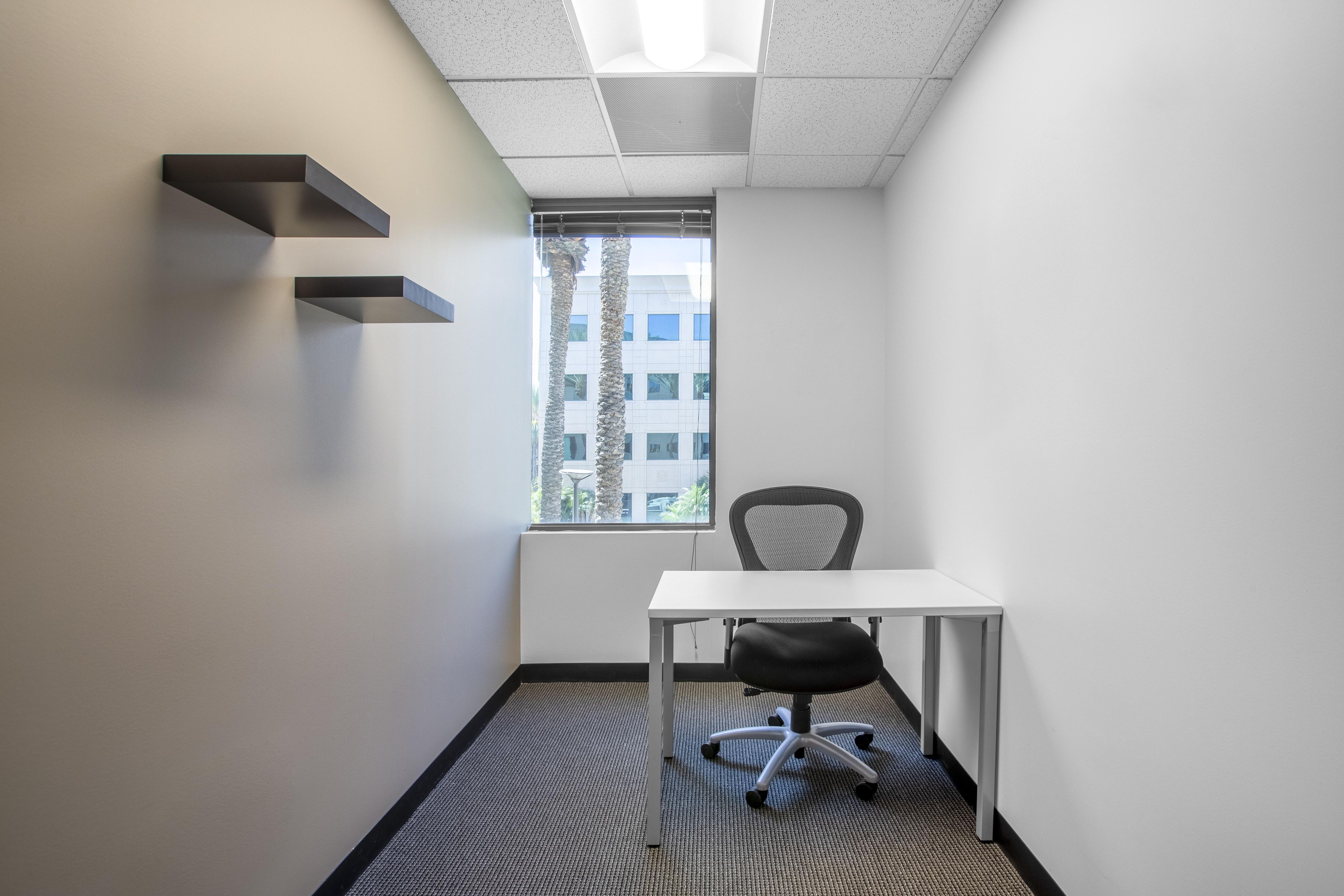Office Space For Rent in East Face