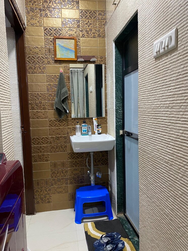 Bathroom, swastik-residency-phase-ii-chs-ltd 1 Bedroom 615 Sq.Ft. Apartment In Ghodbunder Road Thane 7733597